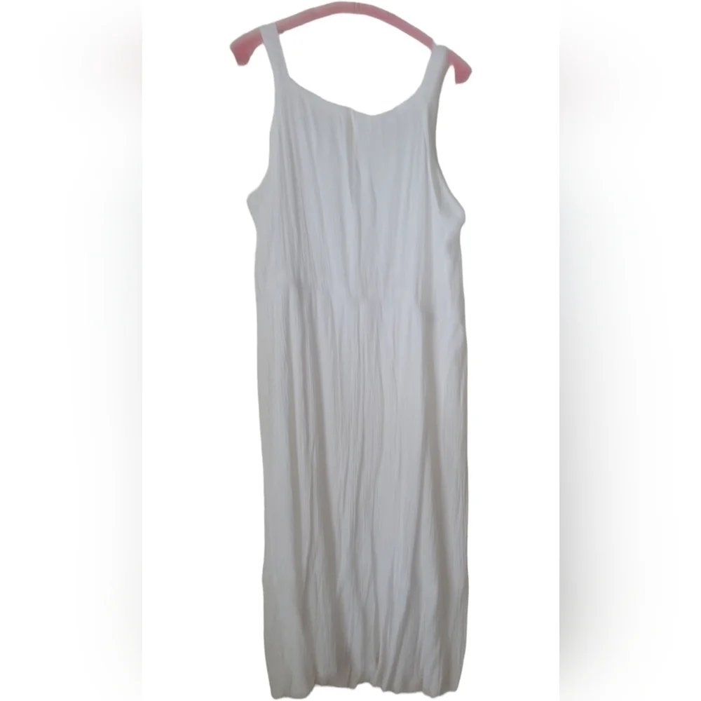 Maurices White Halter Neck  Flowy Crinkle Fabric Sleeveless Midi Dress XXL